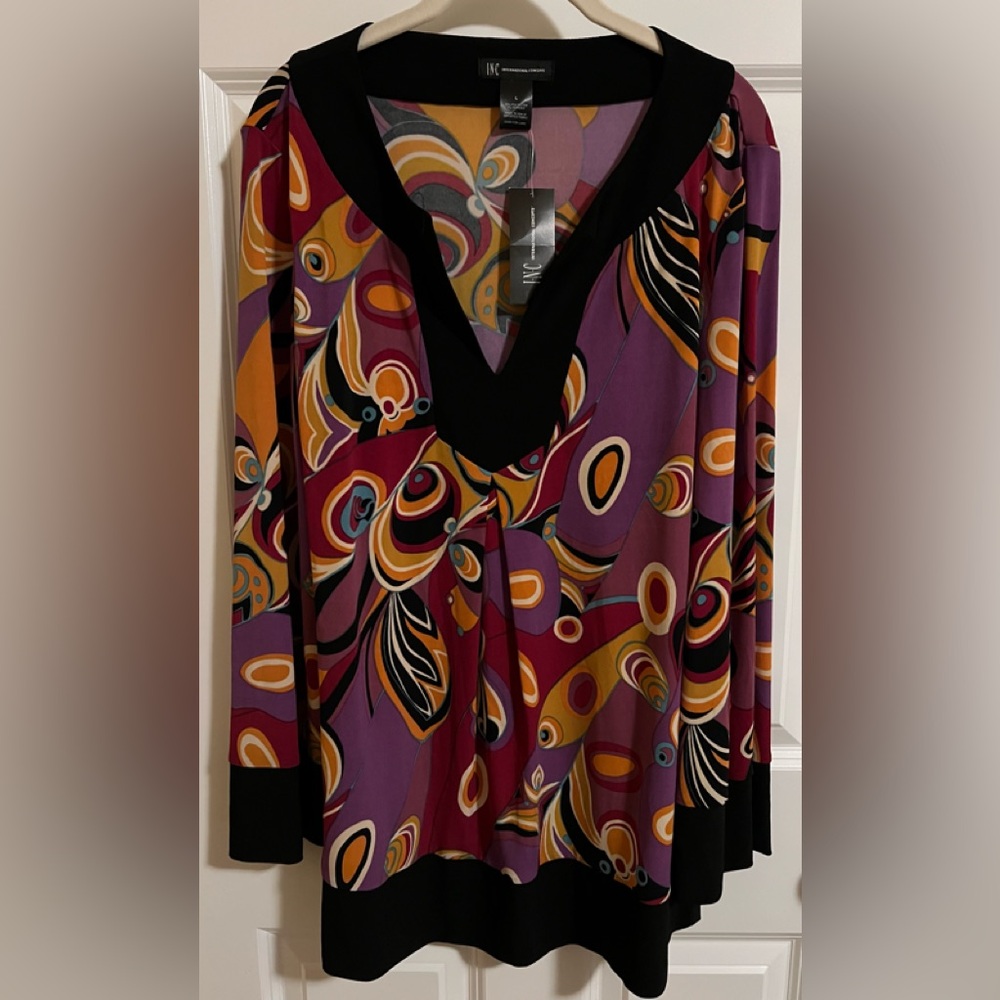 NWT I-N-C colorful tunic. Size L